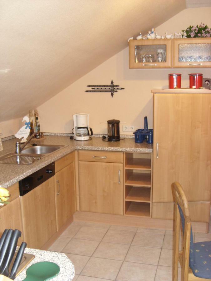 Fewo Moselblick Apartment แอนสท์ ภายนอก รูปภาพ